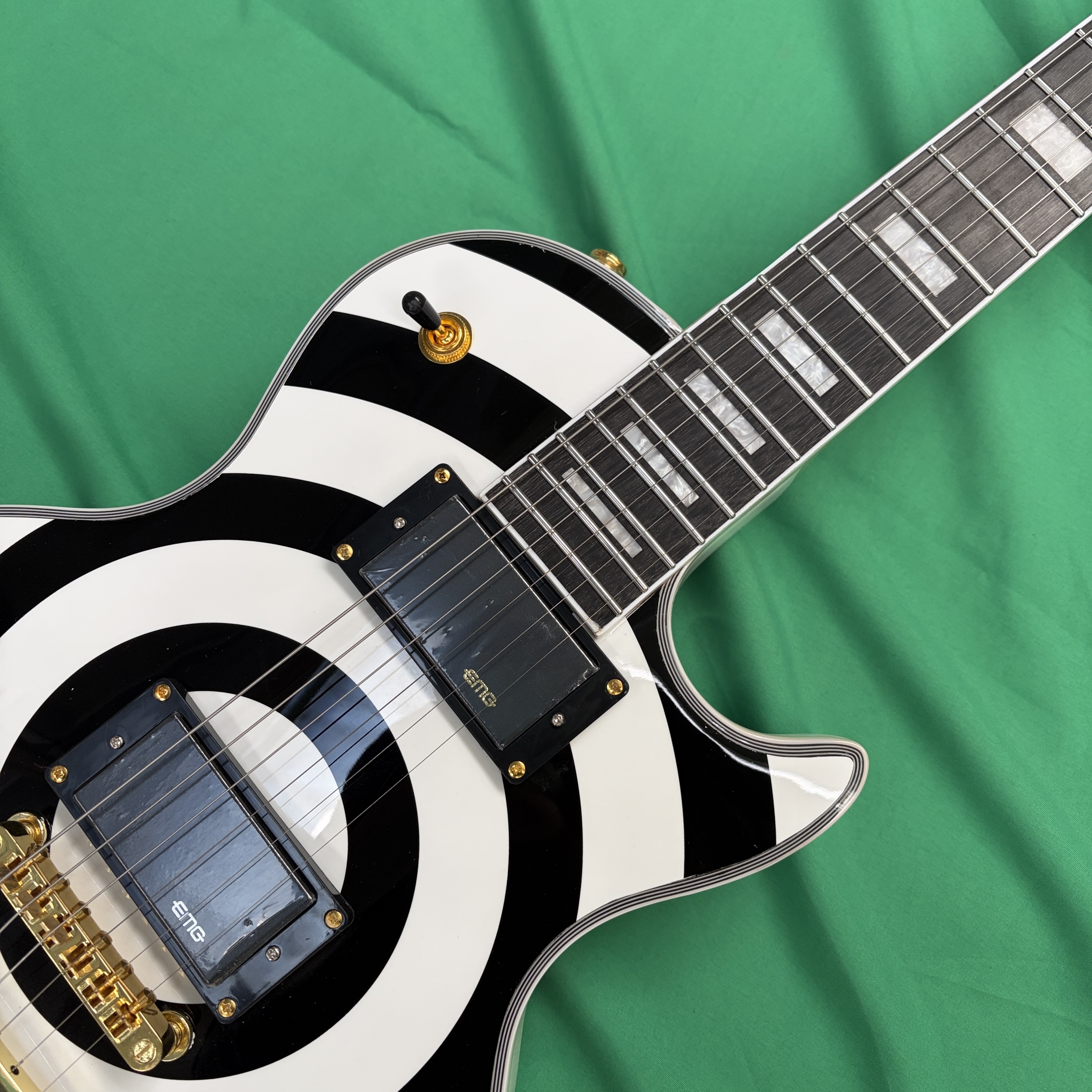 hot selling Classic Six-String - مراجعة Musical Instrument For Beginners وسعره