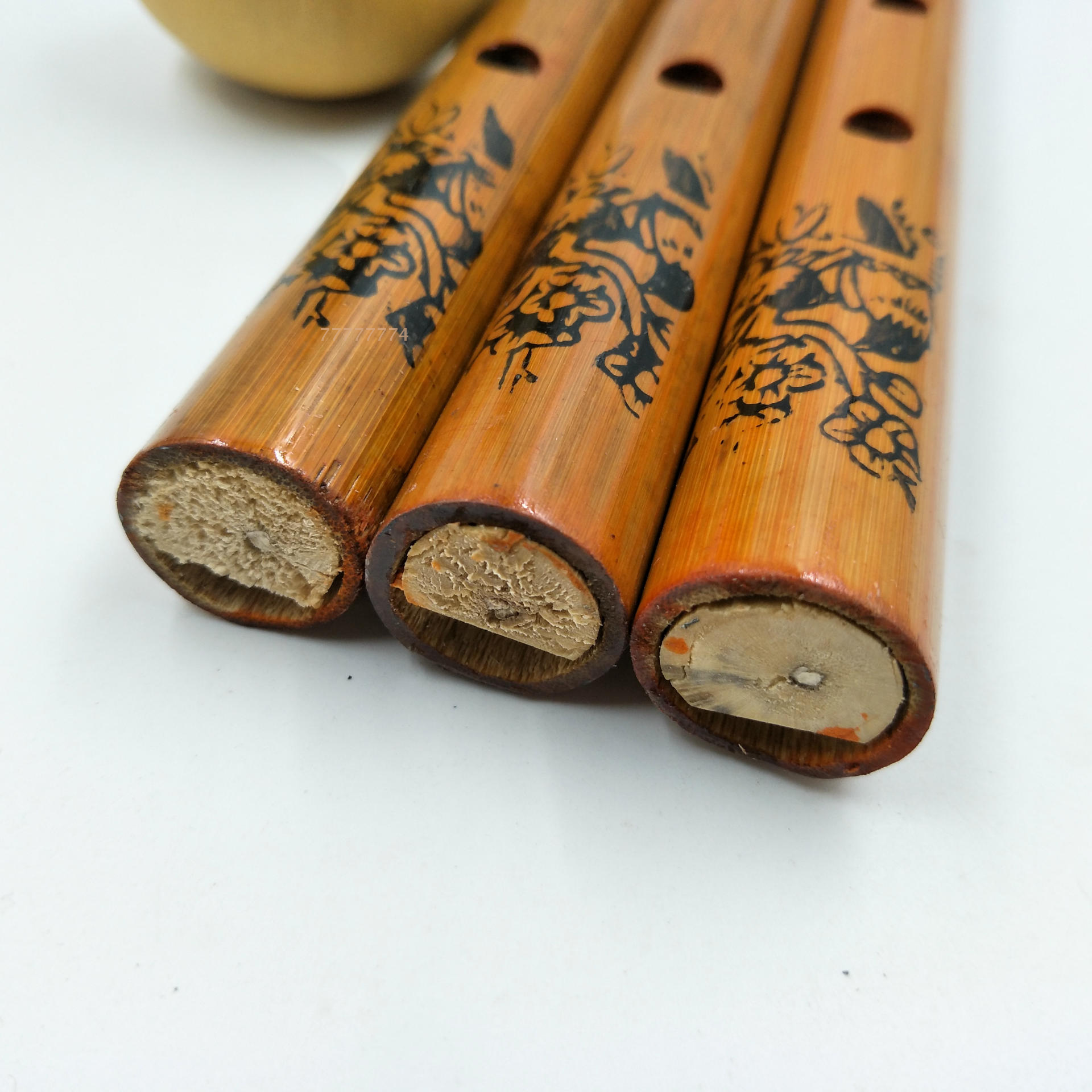Traditional 6 Hole Bamboo Flut - مراجعة Tin Whistle Flute وسعره